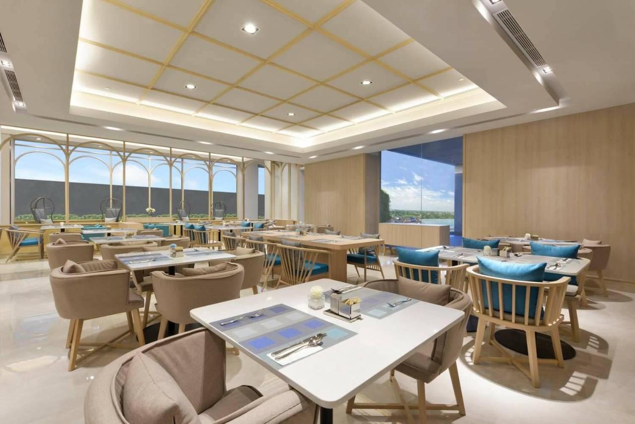 Centre Point Hotel Terminal21 Korat ناخون راتشاسيما المظهر الخارجي الصورة The restaurant