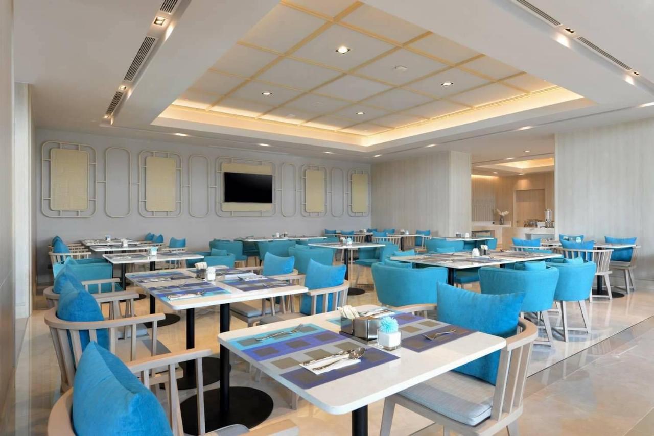 Centre Point Hotel Terminal21 Korat ناخون راتشاسيما المظهر الخارجي الصورة The restaurant